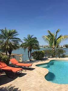 16041 Redington Dr Redington Beach, FL 33708