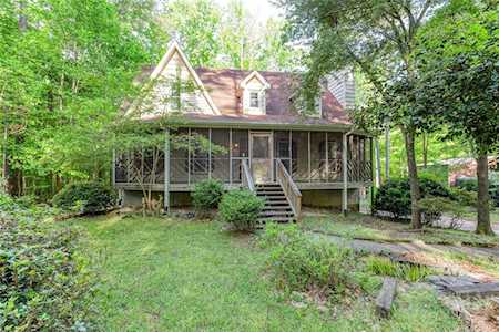 718 Emerald Ridge Woodstock, GA 30189