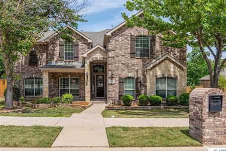 5425 Yellow Birch Drive Fort Worth, TX 76244