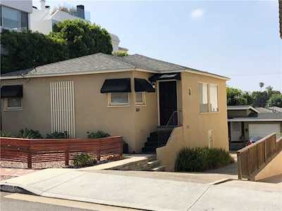 1022 17th St Hermosa Beach, CA 90254
