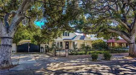 614 E Santa Clara Avenue Santa Ana, CA 92706