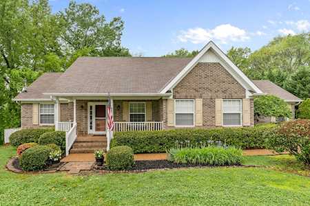 450 Marilyn Cir Spring Hill, TN 37174