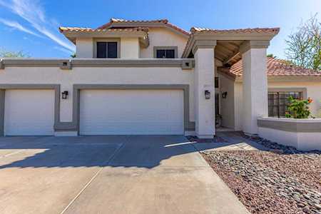 3502 E Saltsage Drive Phoenix, AZ 85048