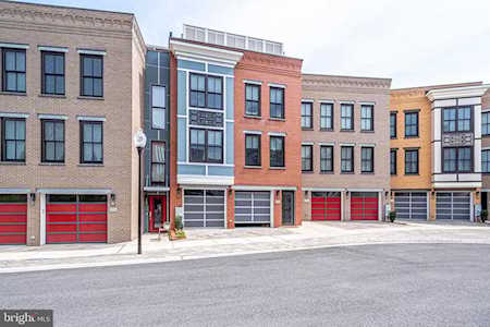 598 Brookes Ridge Ct Bethesda, MD 20816