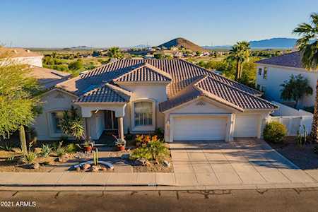 2033 E Clubhouse Drive Phoenix, AZ 85048