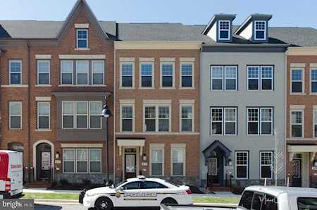 417 Hendrix Ave Gaithersburg, MD 20878