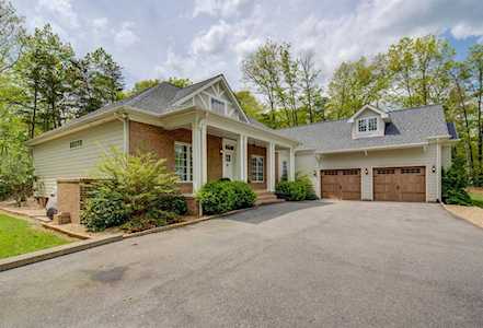 29 Piper Glenn Blue Ridge, VA 24064