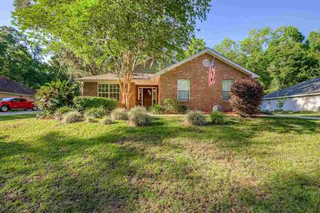8352 Caplock Rd Tallahassee, FL 32311