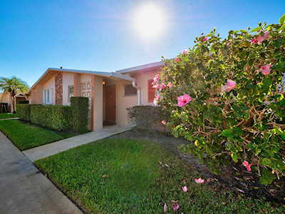 2771 E Dudley Drive #D West Palm Beach, FL 33415