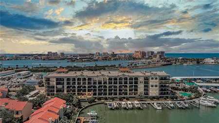 202 Windward PASSAGE #609 Clearwater, FL 33767