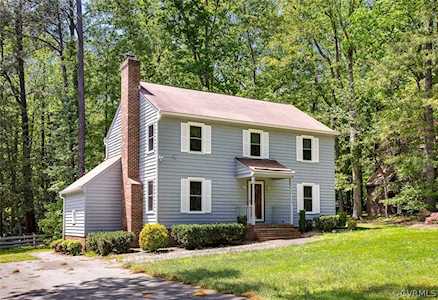 3218 Quail Hill Dr Midlothian, VA 23112