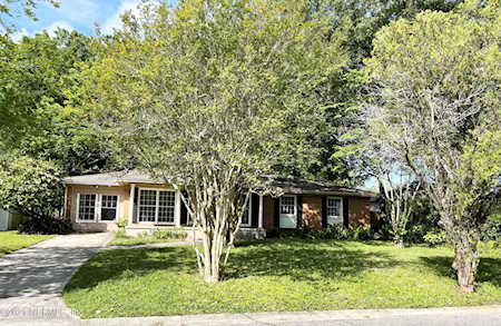 4420 Fender Dr Jacksonville, FL 32210