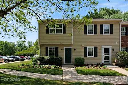 6114 Heath Ridge Ct Charlotte, NC 28210
