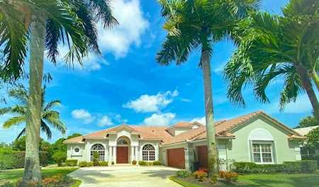 4562 Hunting Trail Lake Worth, FL 33467