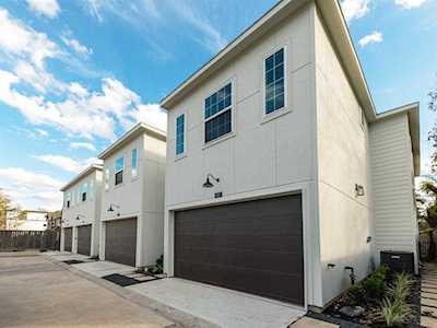 1603 West Side Gardens Ln Houston, TX 77055