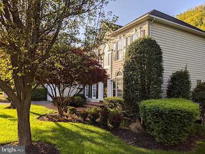 12384 Iona Sound Dr Bristow, VA 20136