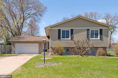 8201 Xenia Avenue N Brooklyn Park, MN 55443