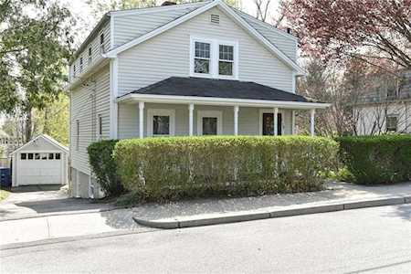 78 Spring St East Greenwich, RI 02818