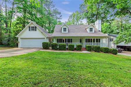 5884 Four Winds Dr SW Lilburn, GA 30047