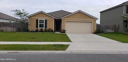2077 Pebble Point Dr Green Cove Springs, FL 32043