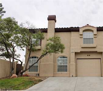 2601 Pebblegold Ave Henderson, NV 89074
