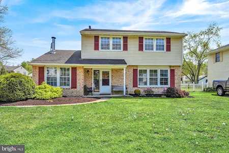 61 Upland Ct Newark, DE 19713