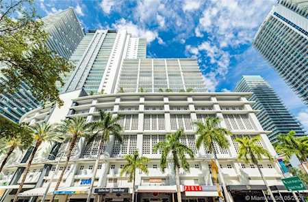 1250 S Miami Ave #2205 Miami, FL 33130