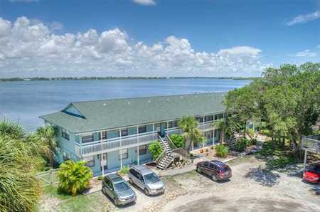 5041 N Beach Rd #2 Englewood, FL 34223