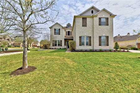 7533 Harlow DR Austin, TX 78739
