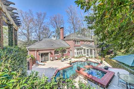 3650 Dumbarton Rd NW Atlanta, GA 30327