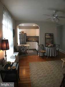 1812 Pine St #3R Philadelphia, PA 19103