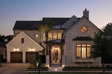 10252 Symphony Grove Dr Golden Oak, FL 32836