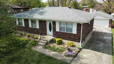 9703 Willow Wood Way Jeffersontown, KY 40299