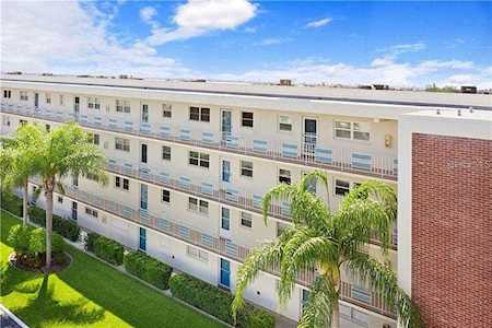 5555 Gulf Blvd #301 St Pete Beach, FL 33706