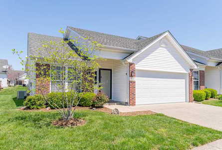 137 Charlton Wynde Dr Louisville, KY 40245