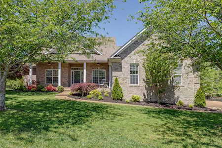 2046 N Amber Dr Spring Hill, TN 37174