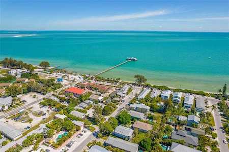 518 Spring Ave Anna Maria, FL 34216