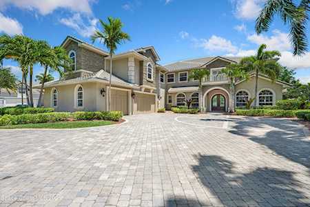 216 Lansing Island Drive Indian Harbour Beach, FL 32937