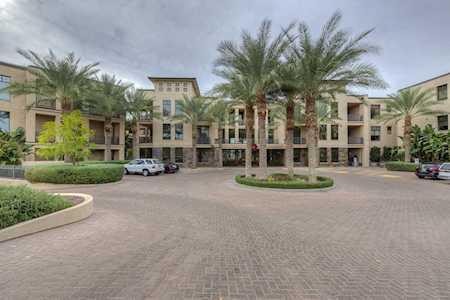 8 Biltmore Estate #305 Phoenix, AZ 85016