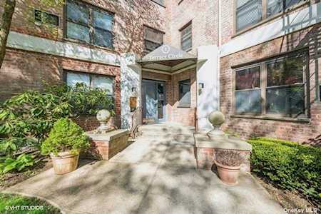 1 Terrace Cir #1H Great Neck, NY 11021