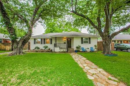 300 Saint Lukes Drive Richardson, TX 75080