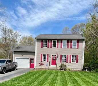 1 Monte Clare Dr West Warwick, RI 02893