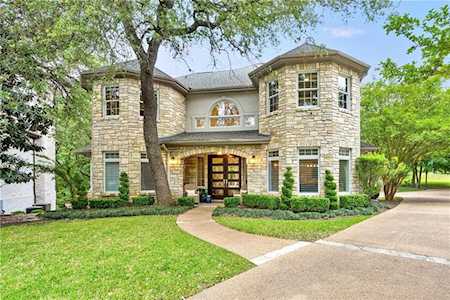 2904 Meandering River CT Austin, TX 78746