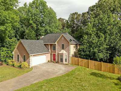 2615 Loring Rd NW Kennesaw, GA 30152