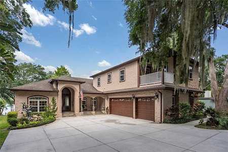 507 E Lakeshore Dr E Ocoee, FL 34761