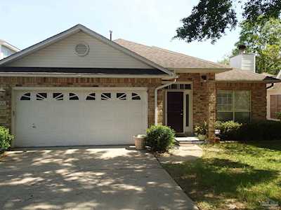 3120 Leesburg Sq Pensacola, FL 32504