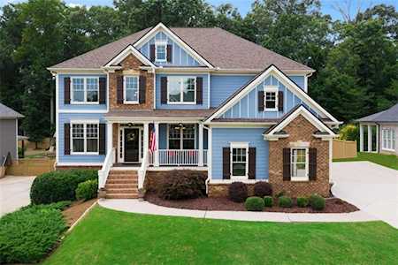 742 Crescent Circle Holly Springs, GA 30115