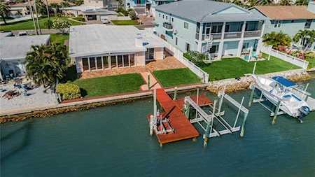 16014 4th St E Redington Beach, FL 33708