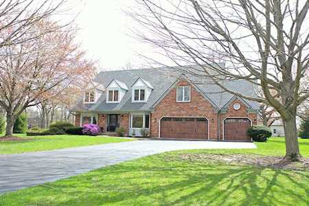 31 Oak Creek Dr Yorkville, IL 60560