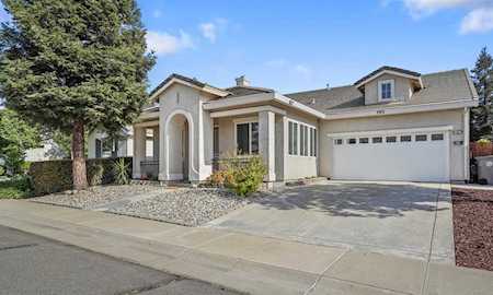 140 Jarvis Circle Sacramento, CA 95834